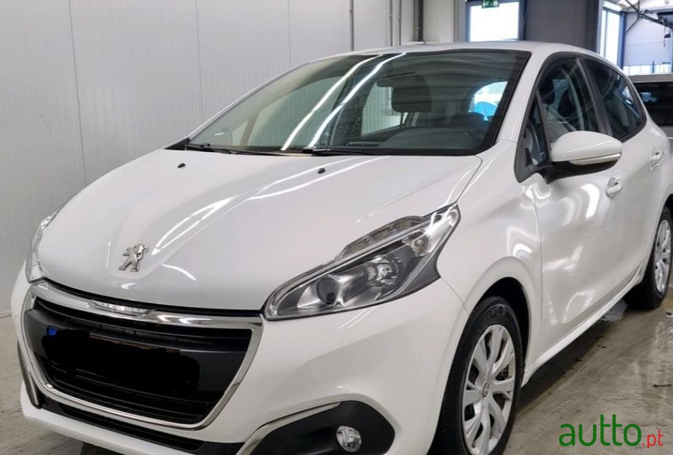 2018' Peugeot 208 photo #1