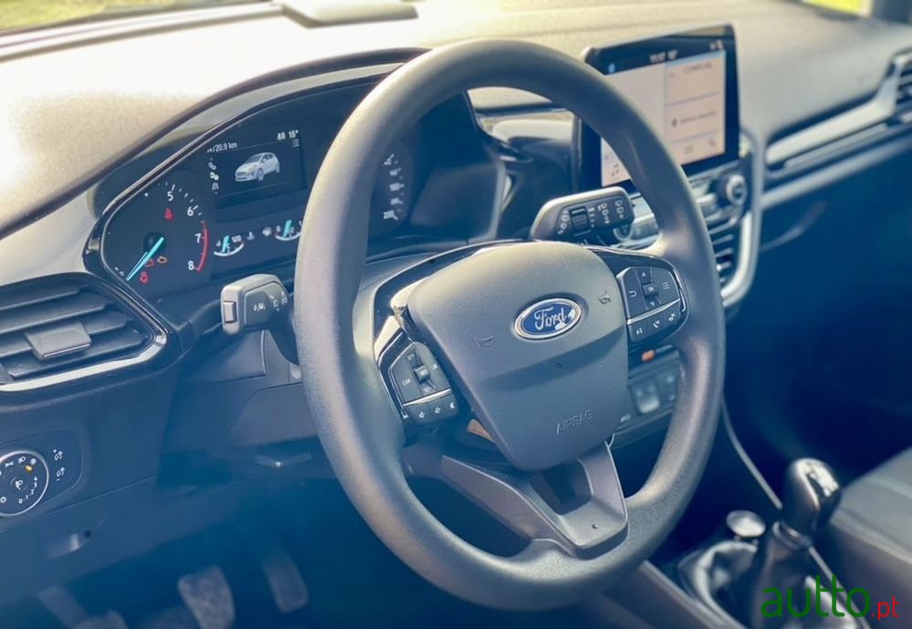 2019' Ford Fiesta St-Line photo #5