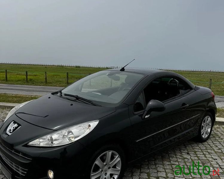 2010' Peugeot 207 1.6 photo #3