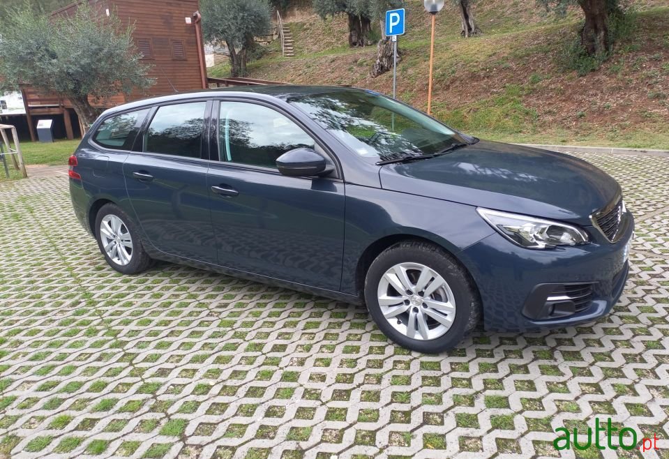 2018' Peugeot 308 Sw photo #5