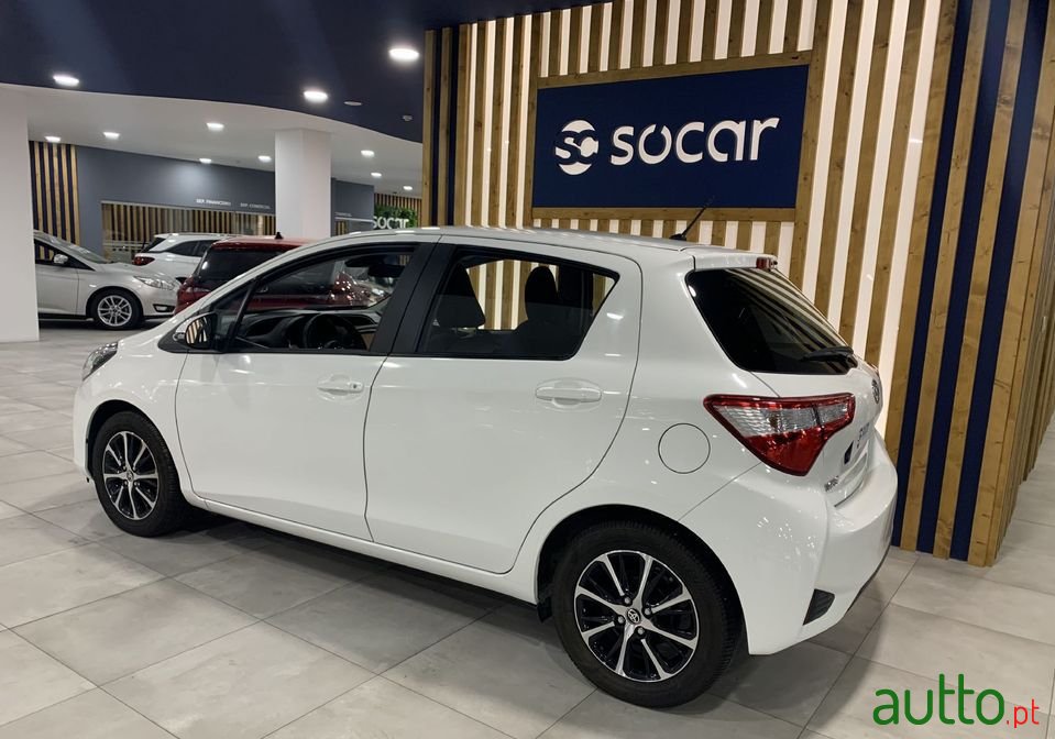 2019' Toyota Yaris photo #6