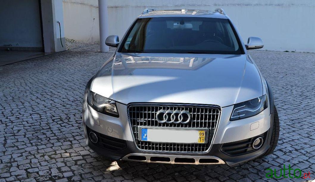 2009' Audi A4 2.0 Tdi Quattro Allroad photo #3