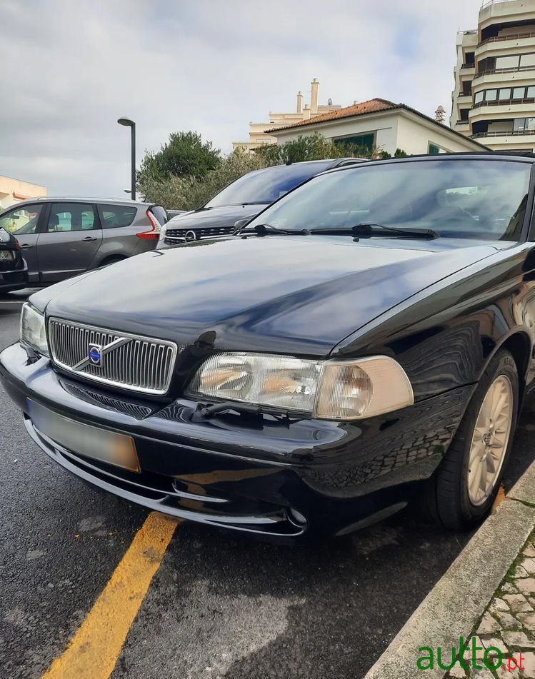 2002' Volvo C70 Cabrio 2.0 Lt photo #1