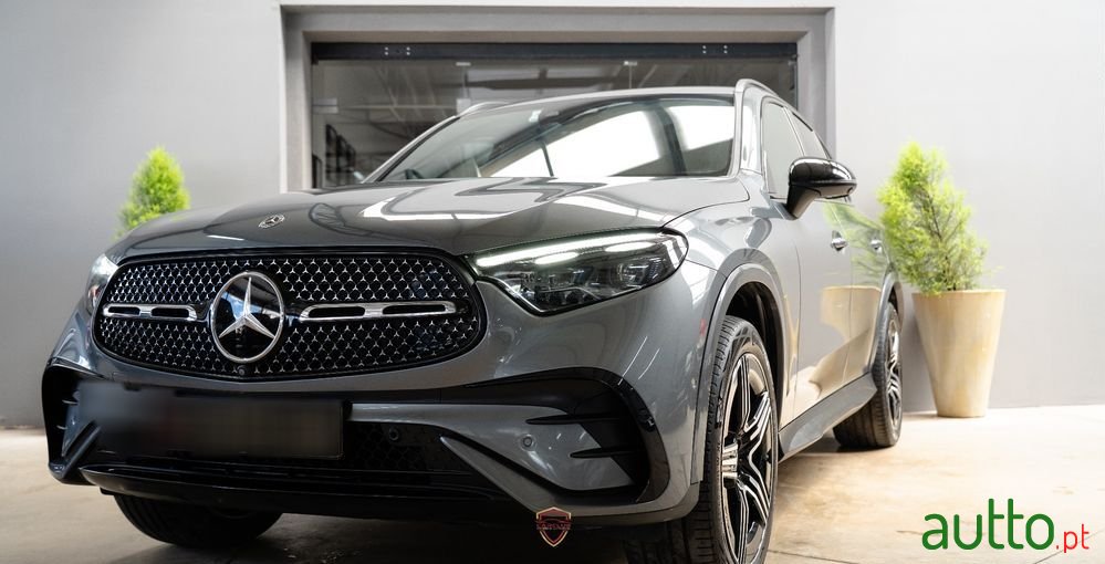 2023' Mercedes-Benz Classe Glc photo #2
