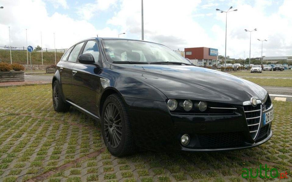 2008' Alfa Romeo 159 Sportwagon photo #1