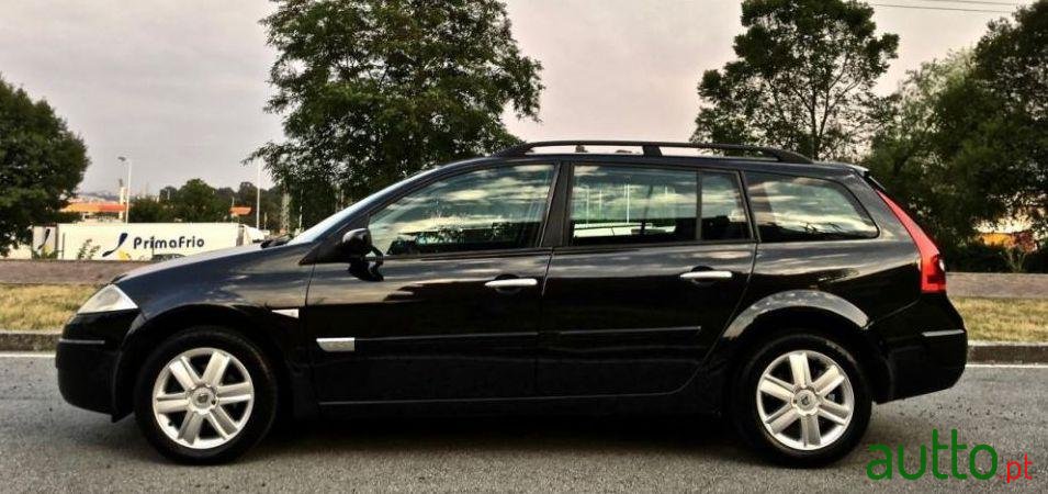 2004' Renault Megane Break photo #5