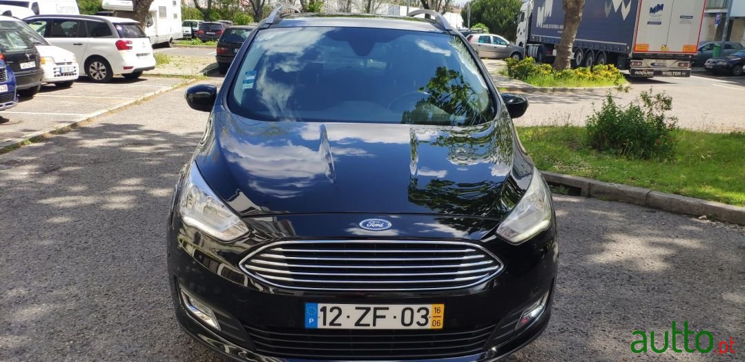 2016' Ford Grand C-MAX photo #1