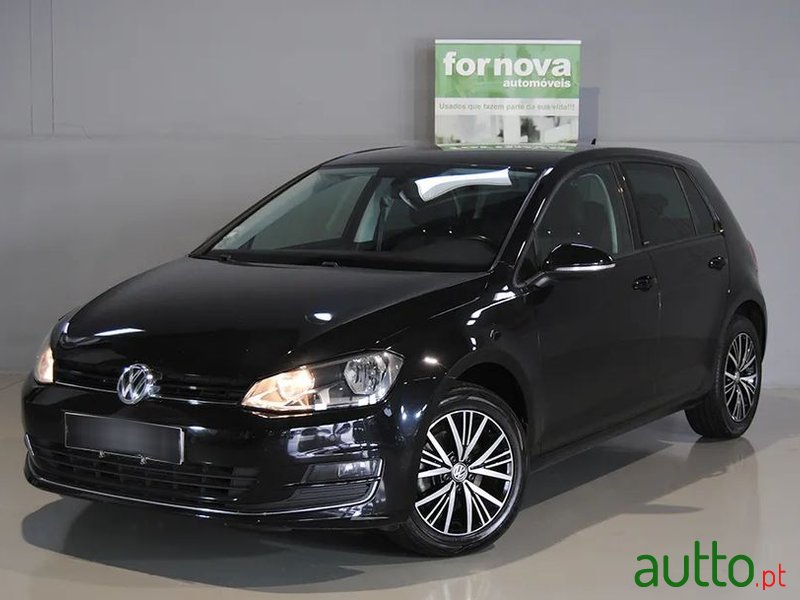 2016' Volkswagen Golf photo #1