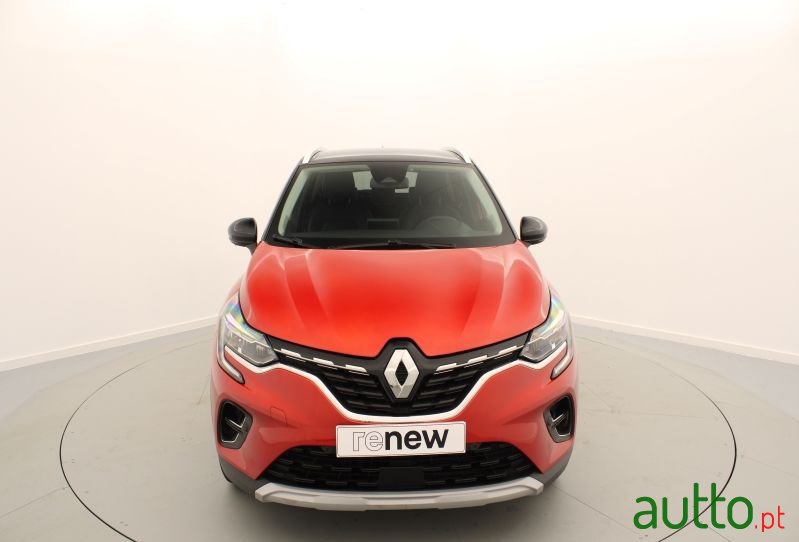 2021' Renault Captur photo #2