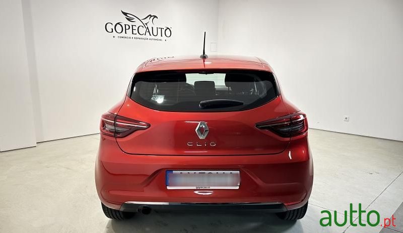 2019' Renault Clio 1.5 Blue Dci Intens photo #5