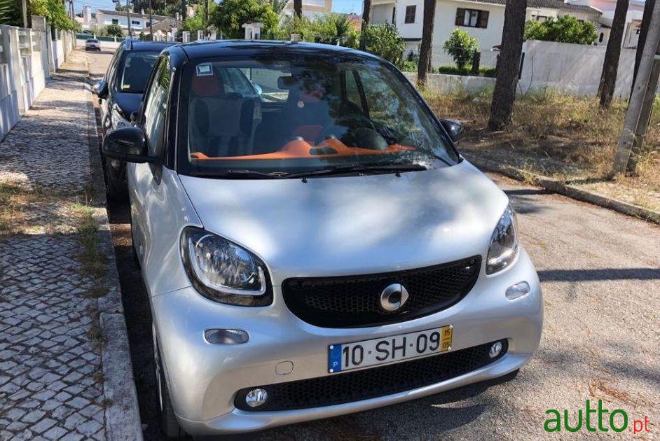 2015' Smart Fortwo photo #3