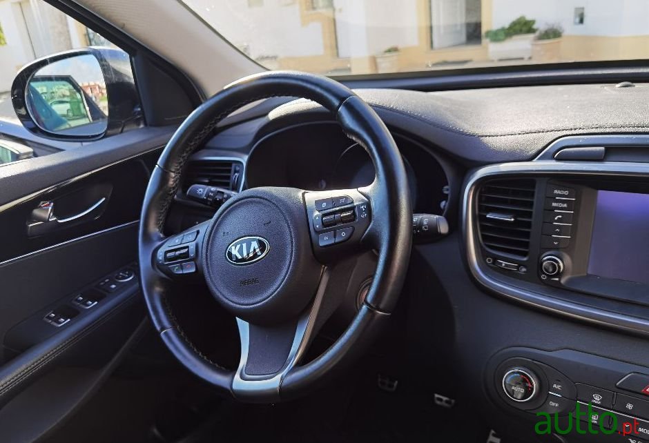 2016' Kia Sorento photo #4