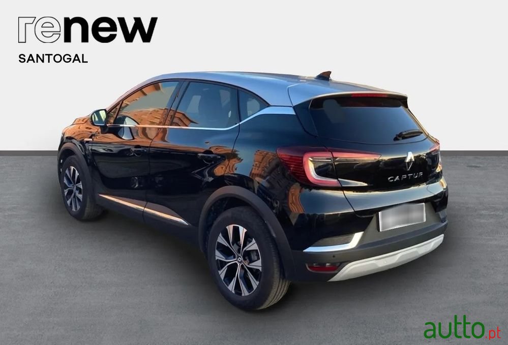 2023' Renault Captur photo #5