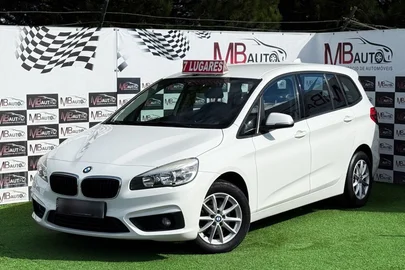 2016' BMW Série 2 D 7L Advantage