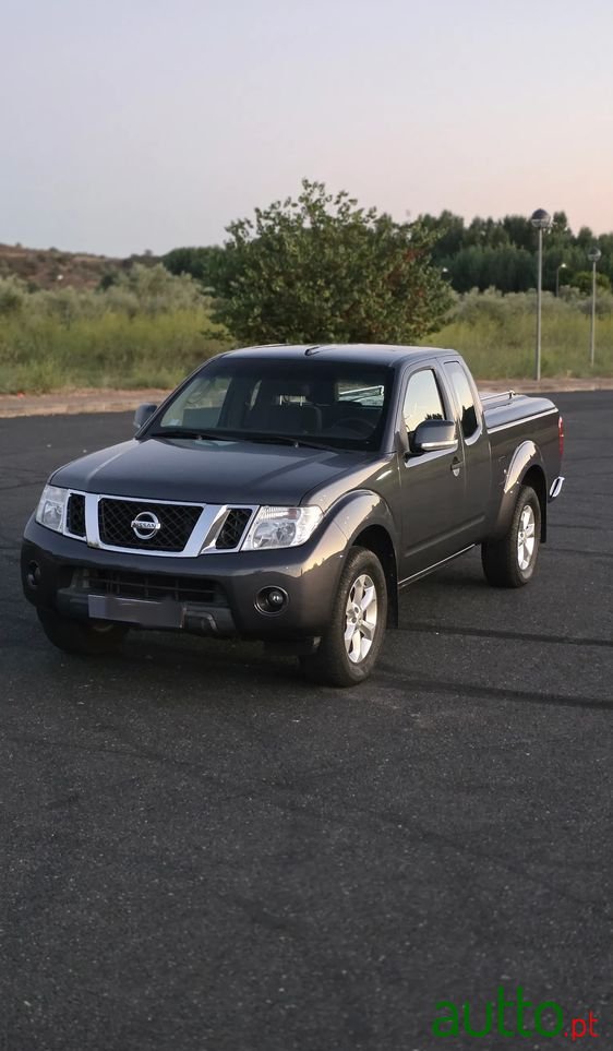 2014' Nissan Navara 2.5 Dci Kc Se 4Wd photo #3