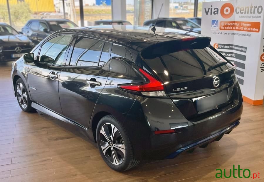 2018' Nissan Leaf 40 Kwh Tekna photo #2
