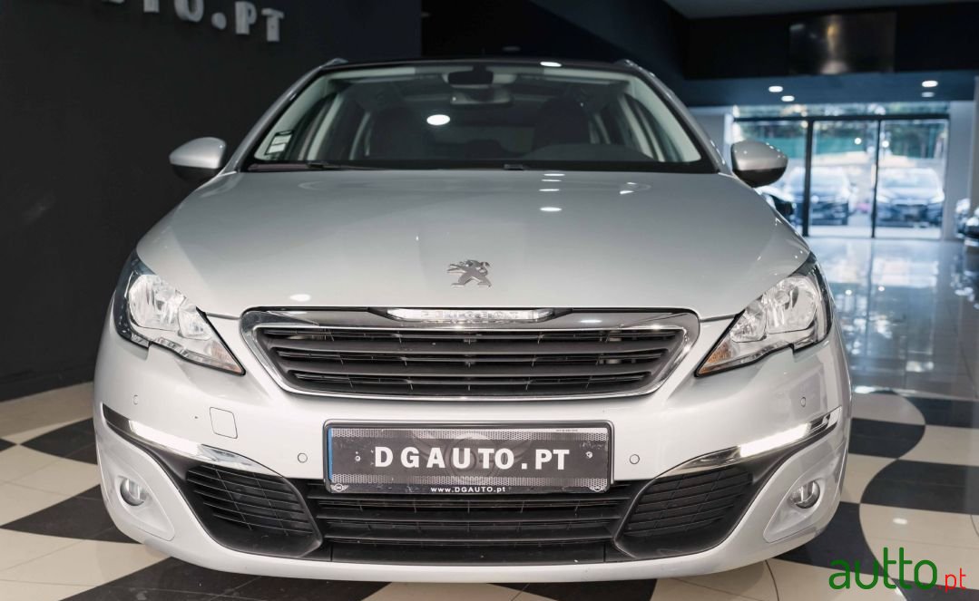 2015' Peugeot 308 Sw photo #4