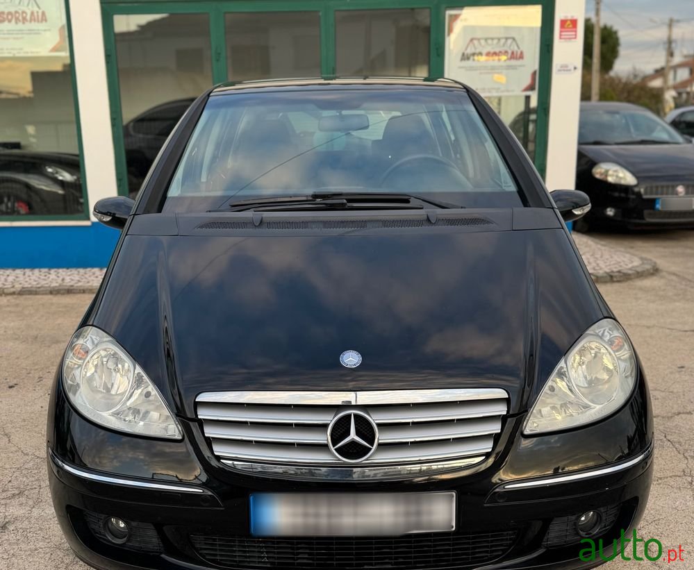 2008' Mercedes-Benz Classe A Elegance photo #1