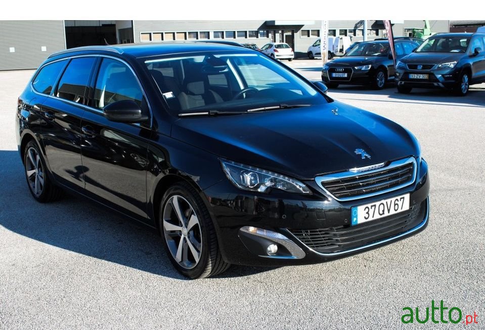 2015' Peugeot 308 Sw photo #2