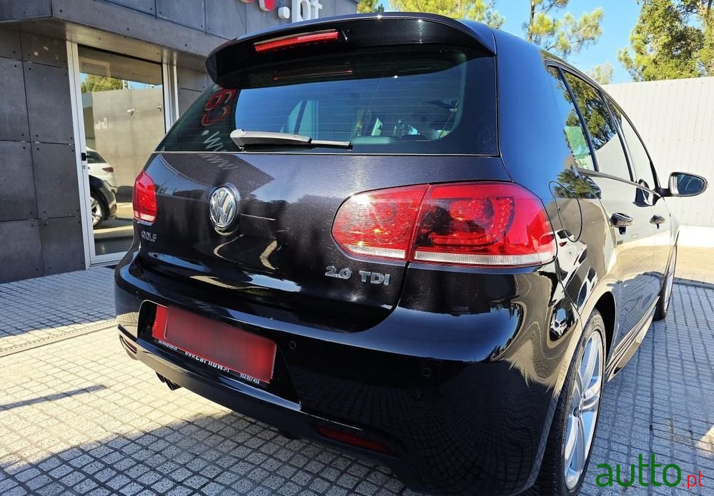 2012' Volkswagen Golf photo #6