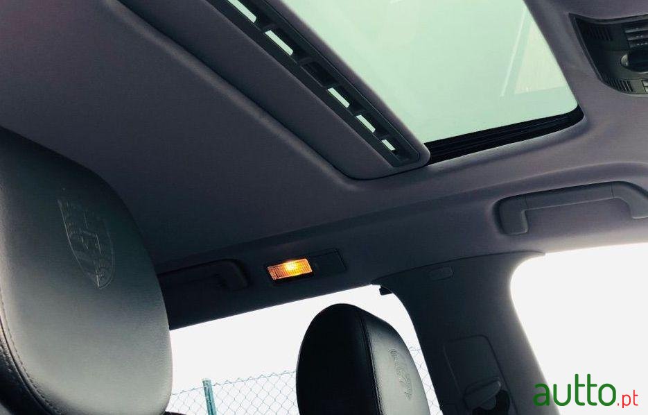 2006' Porsche Cayenne Trip photo #4