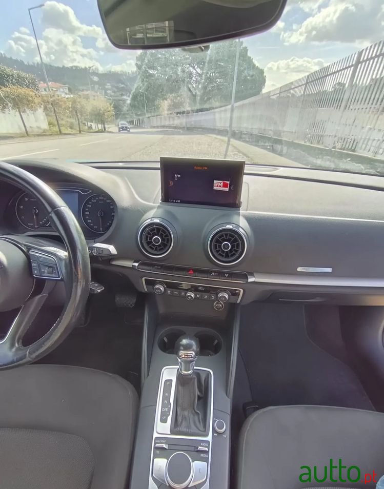 2017' Audi A3 Sportback photo #6