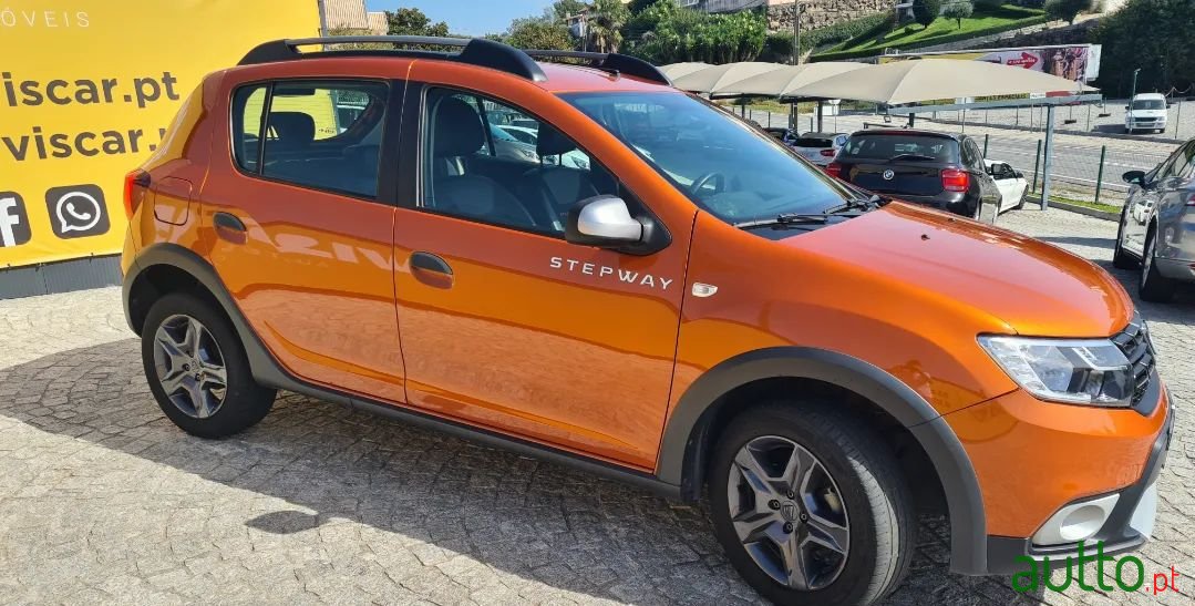 2017' Dacia Sandero photo #6