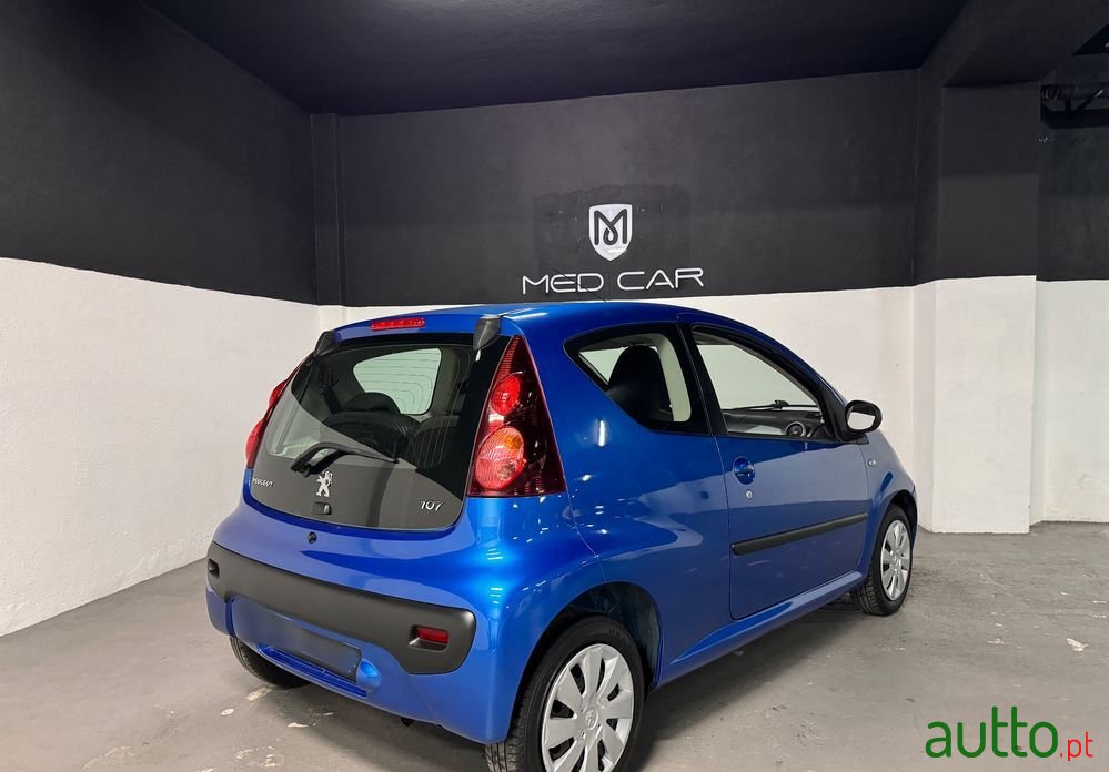 2012' Peugeot 107 1.0 Active photo #5