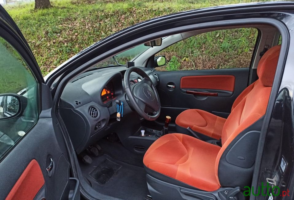 2005' Citroen C2 photo #4