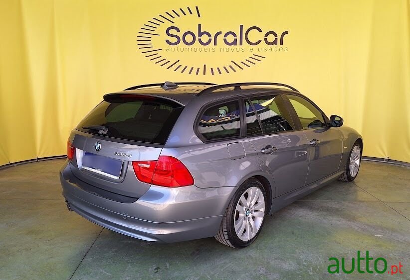 2009' BMW Série 3 photo #3