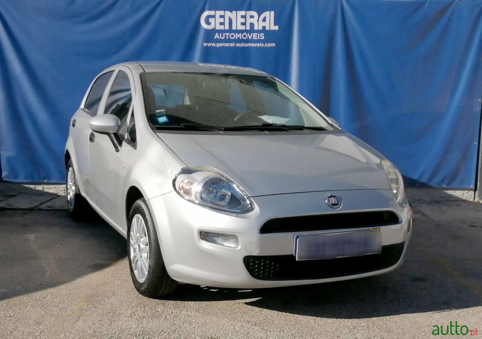 2017' Fiat Punto photo #3