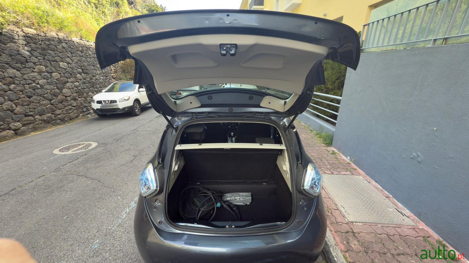 2017' Renault Zoe photo #4