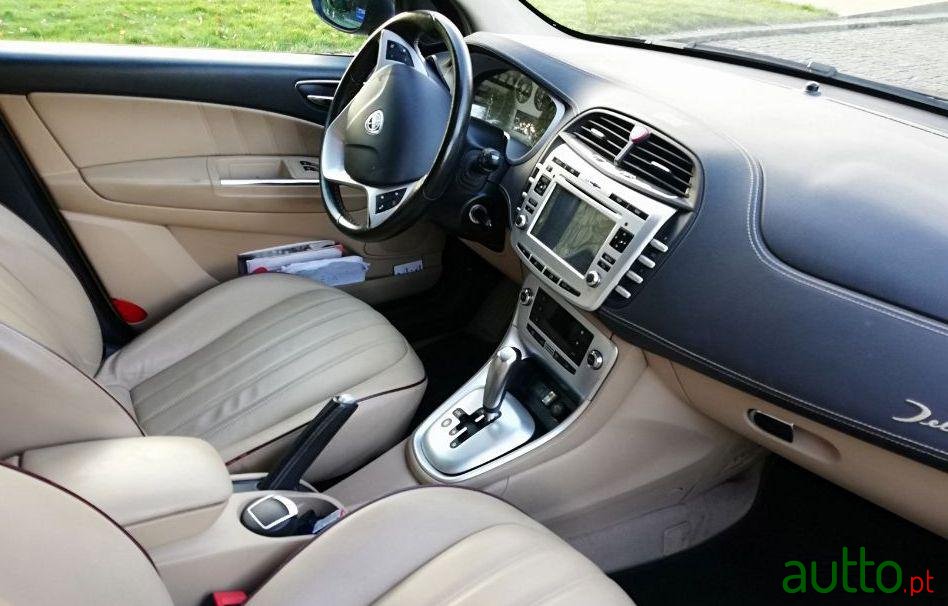 2009' Lancia Delta Platino photo #3