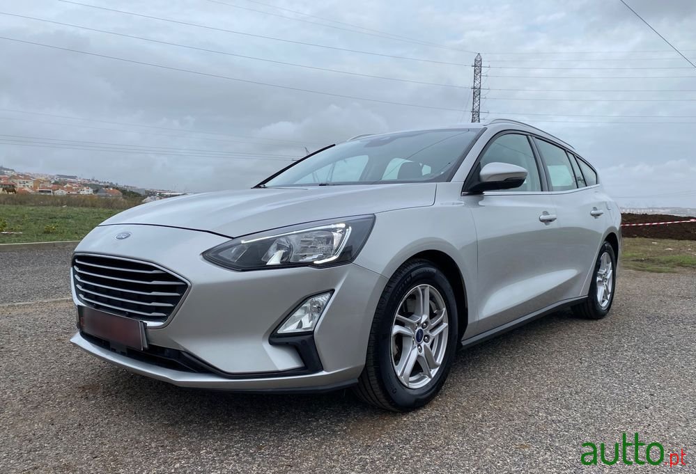 2020' Ford Focus Sw photo #3