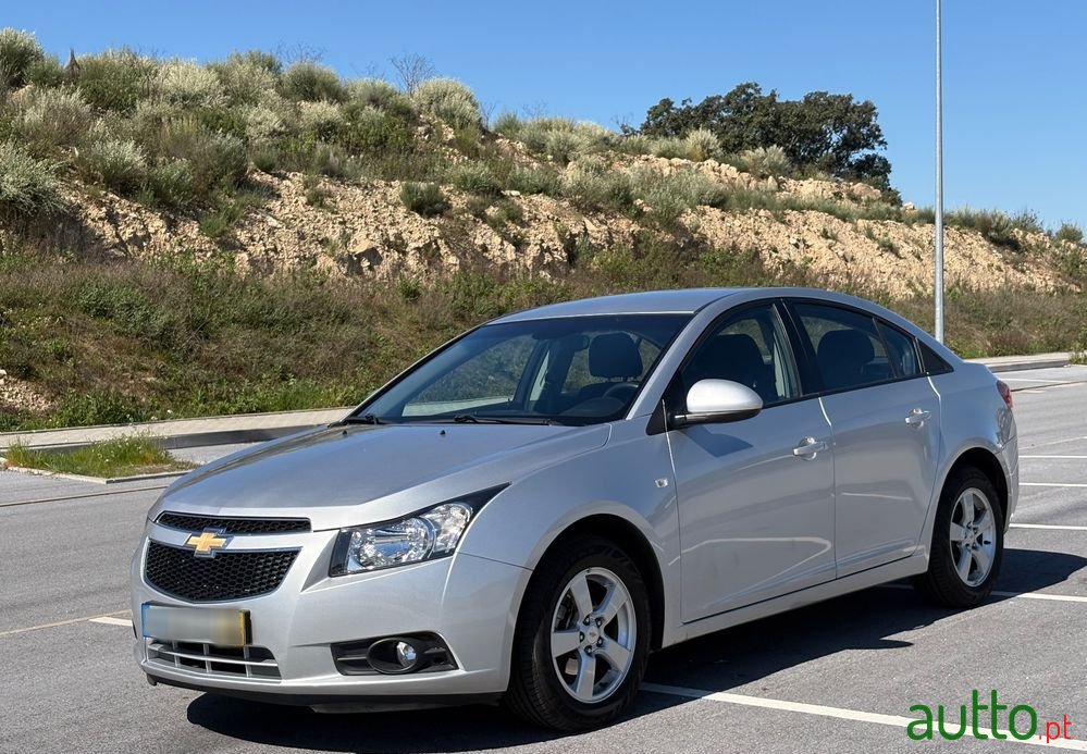 2012' Chevrolet Cruze 1.6 Ls photo #1
