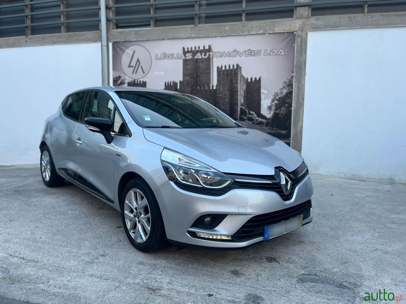 2018' Renault Clio photo #1