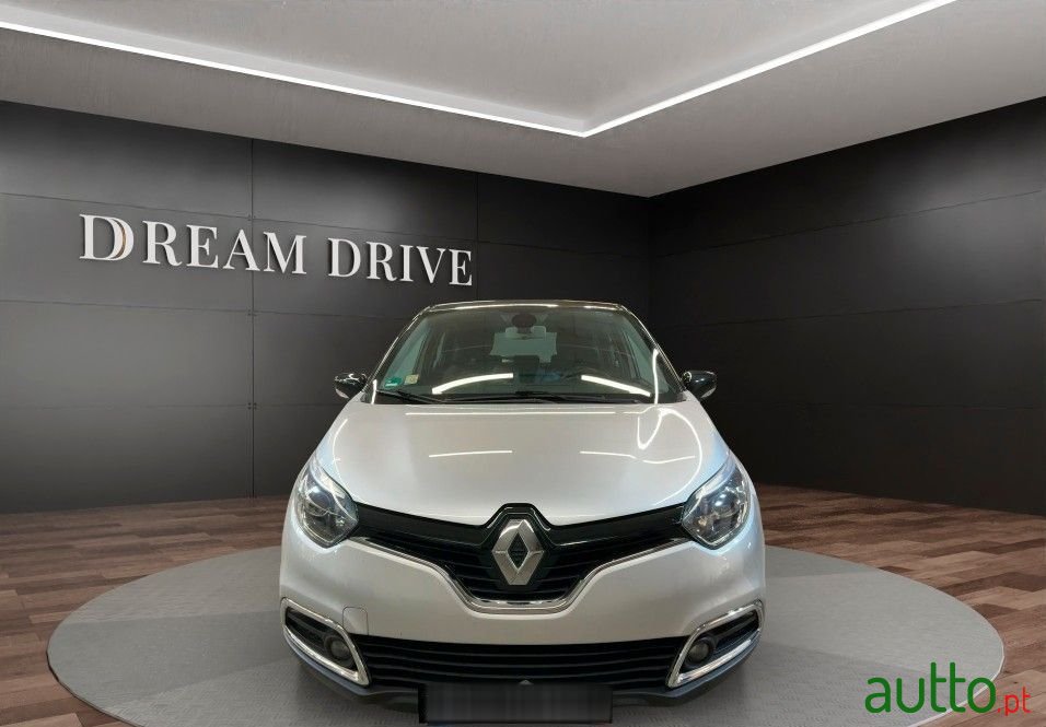 2013' Renault Captur photo #2