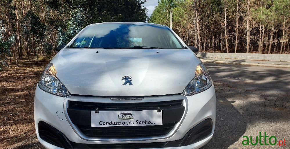 2018' Peugeot 208 photo #1