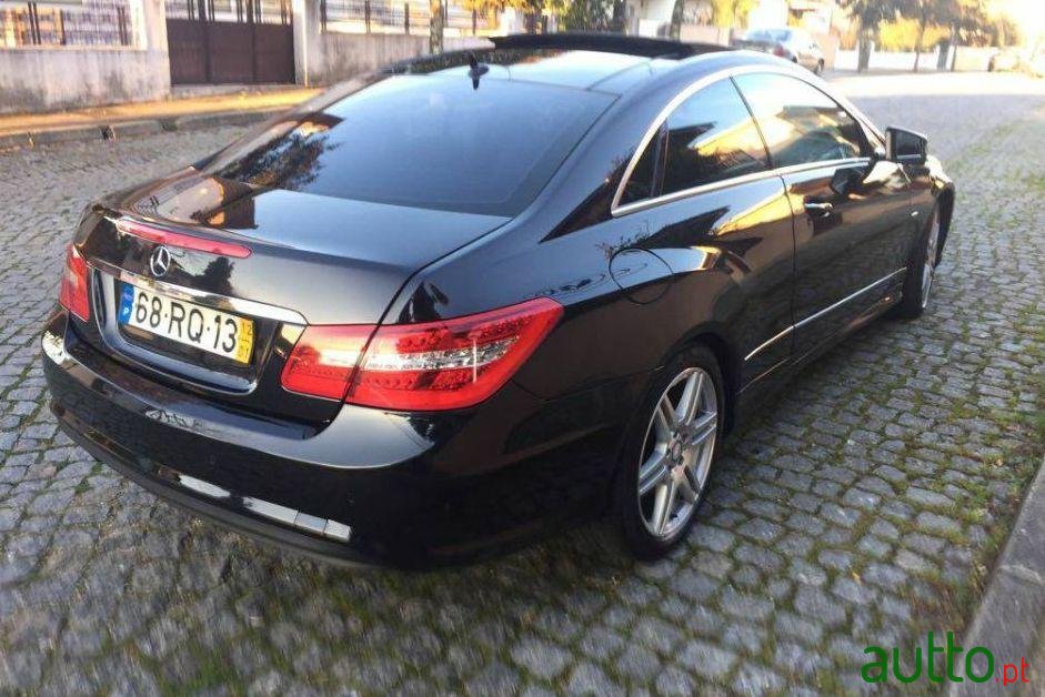 2011' Mercedes-Benz E-250 Coupe Amg photo #1