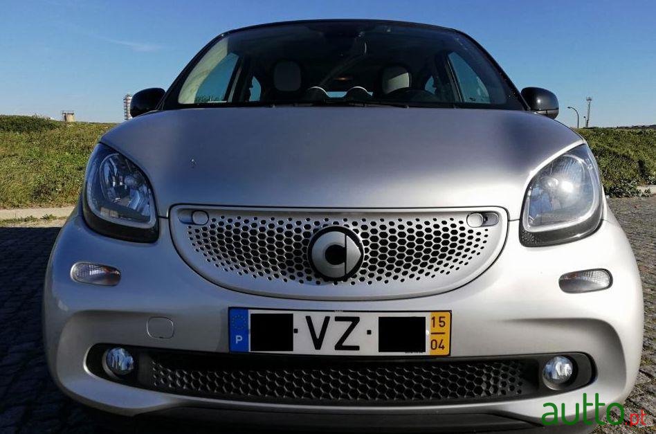 2015' Smart Forfour Cabrio photo #2
