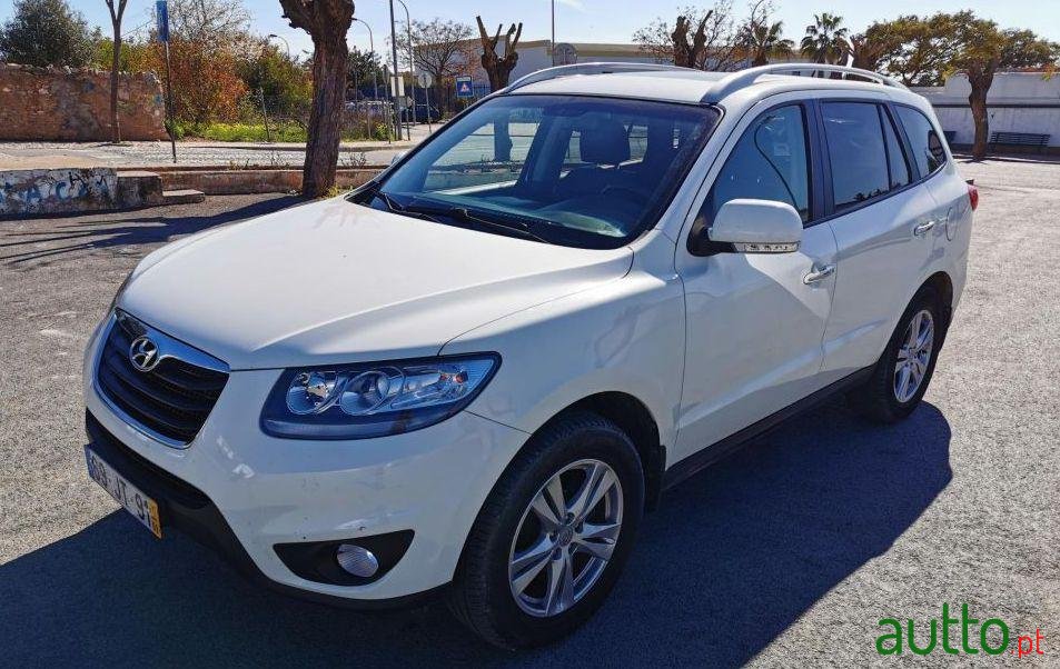 2010' Hyundai Santa Fe photo #4