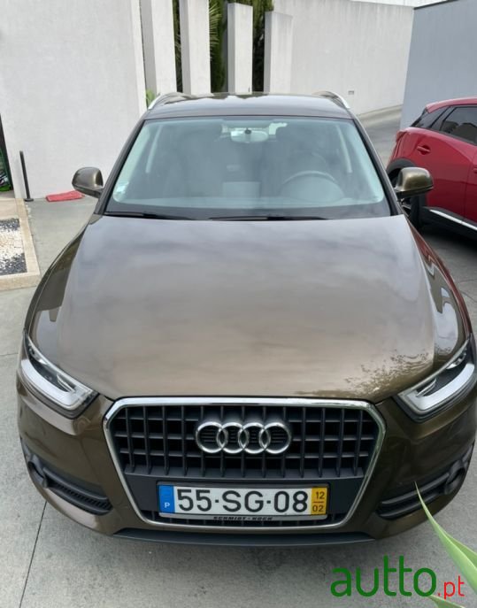 2012' Audi Q3 photo #2