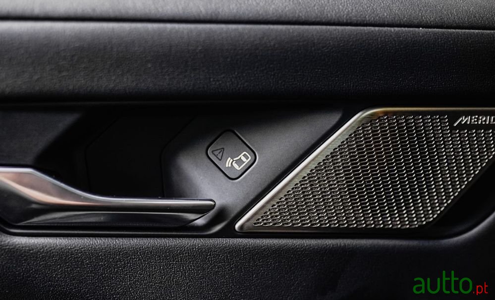 2019' Jaguar I-Pace Se Awd Aut. photo #6