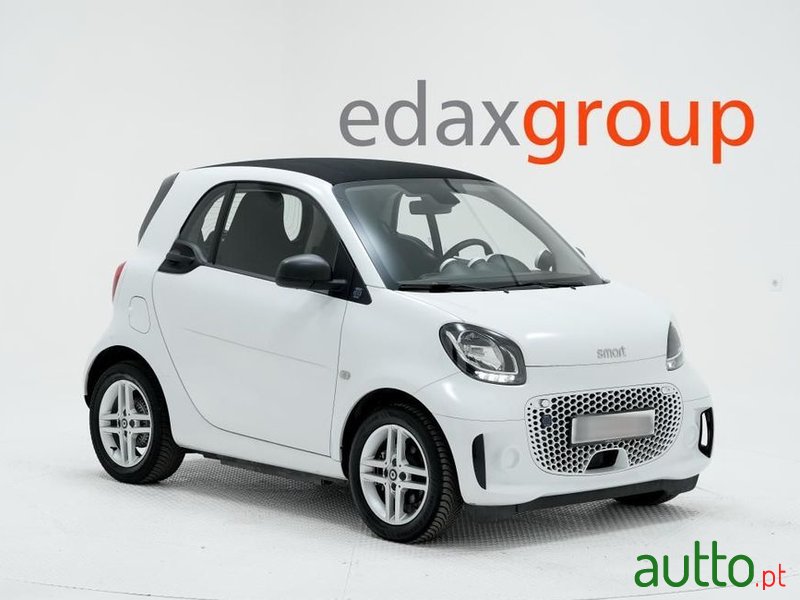 2020' Smart Fortwo photo #1