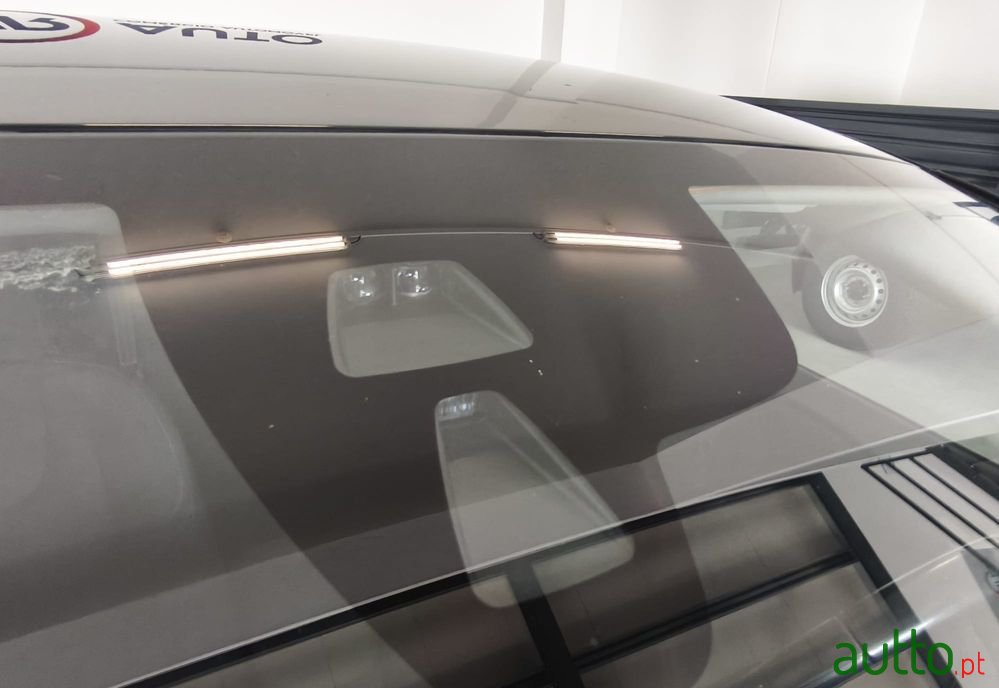 2016' Volvo V40 2.0 D2 Kinetic photo #6