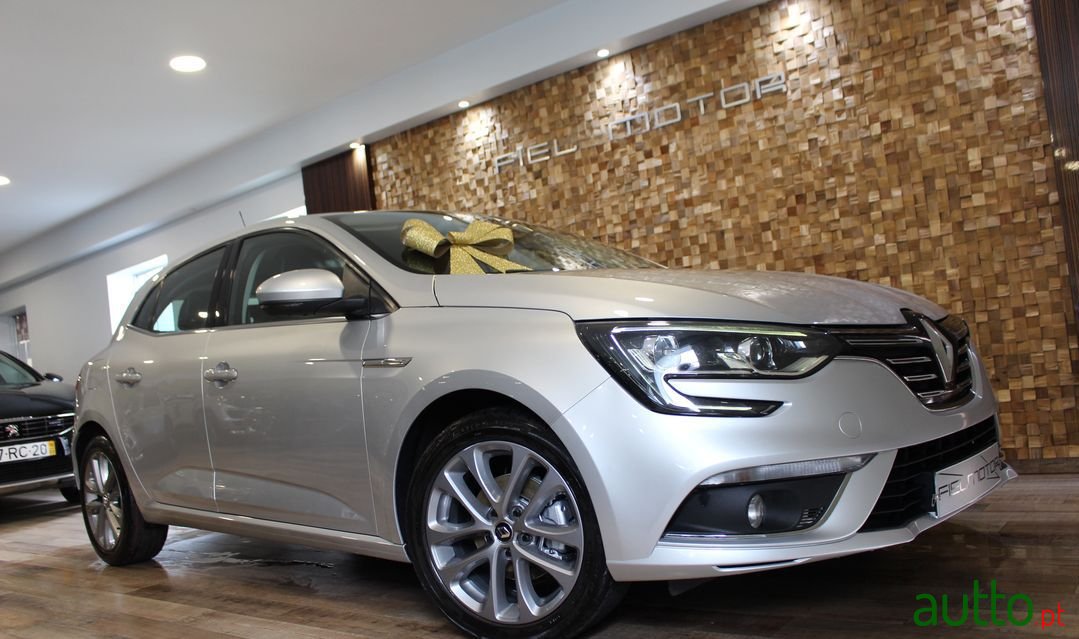 2017' Renault Megane photo #1