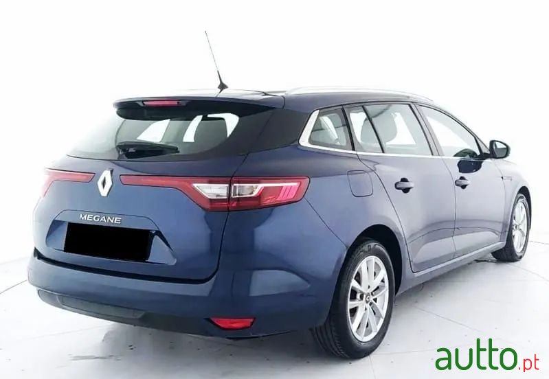 2018' Renault Megane Sport Tourer photo #4