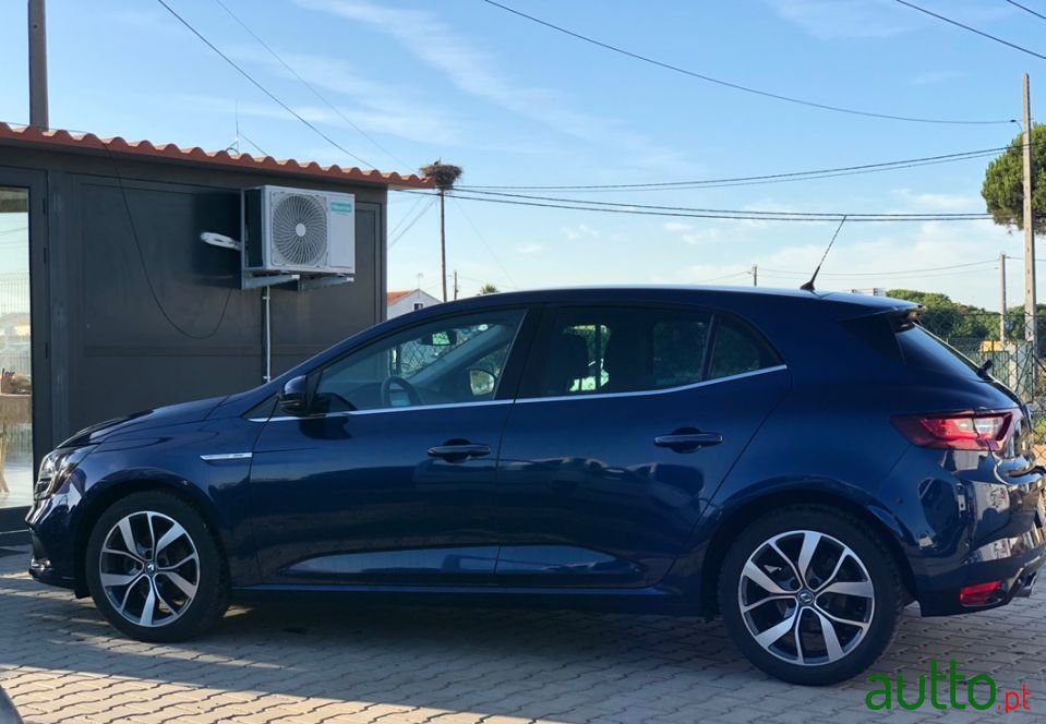 2017' Renault Megane photo #5
