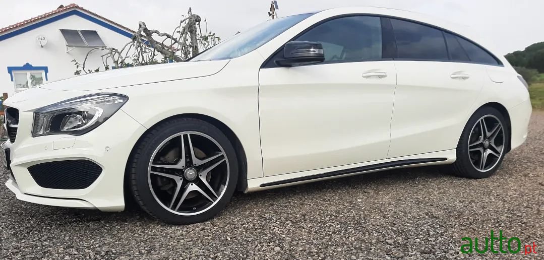 2016' Mercedes-Benz Cla-220 photo #3