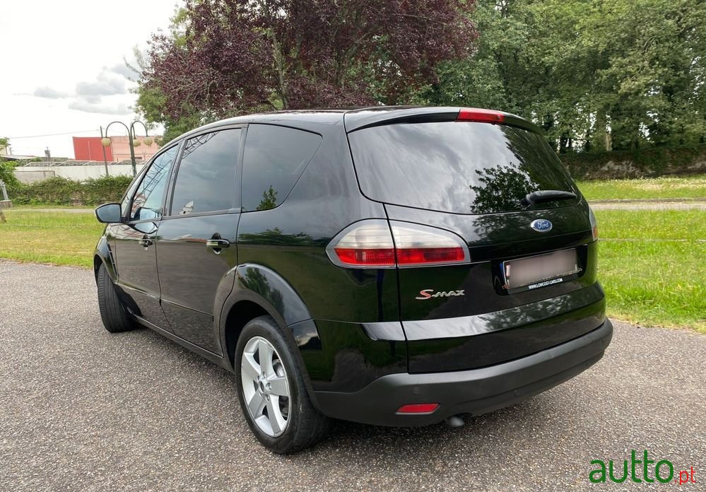 2010' Ford S-Max photo #4